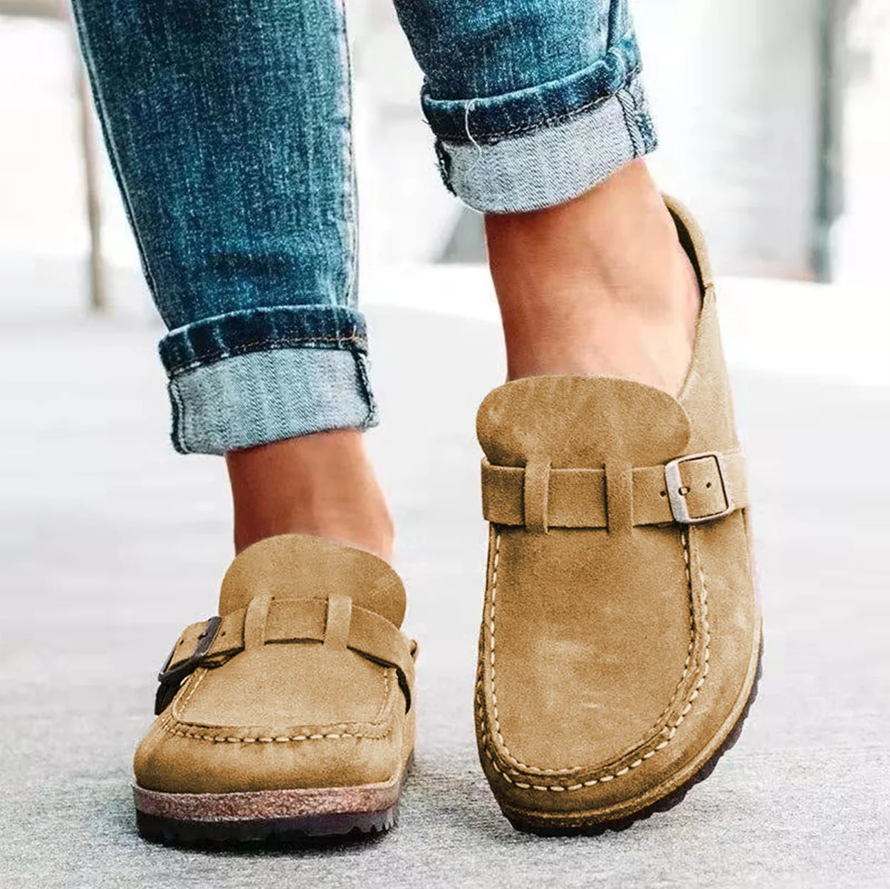 Beige / 11