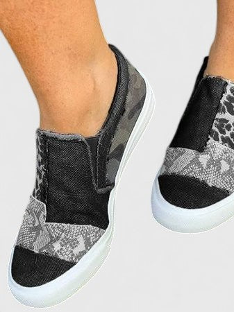 Black / 12